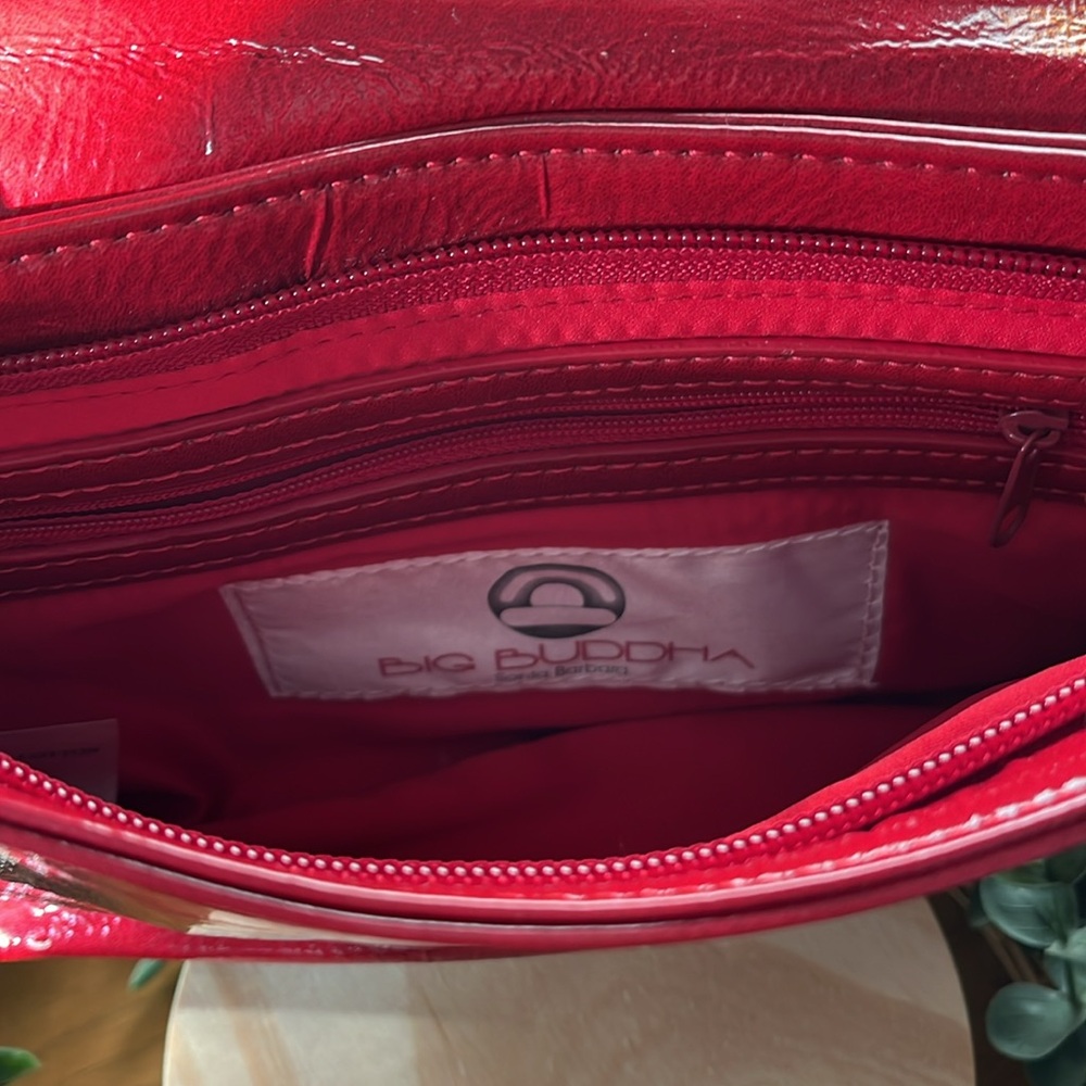 Big Buddha red bow, patent vegan leather clutch - Picture 4 of 5